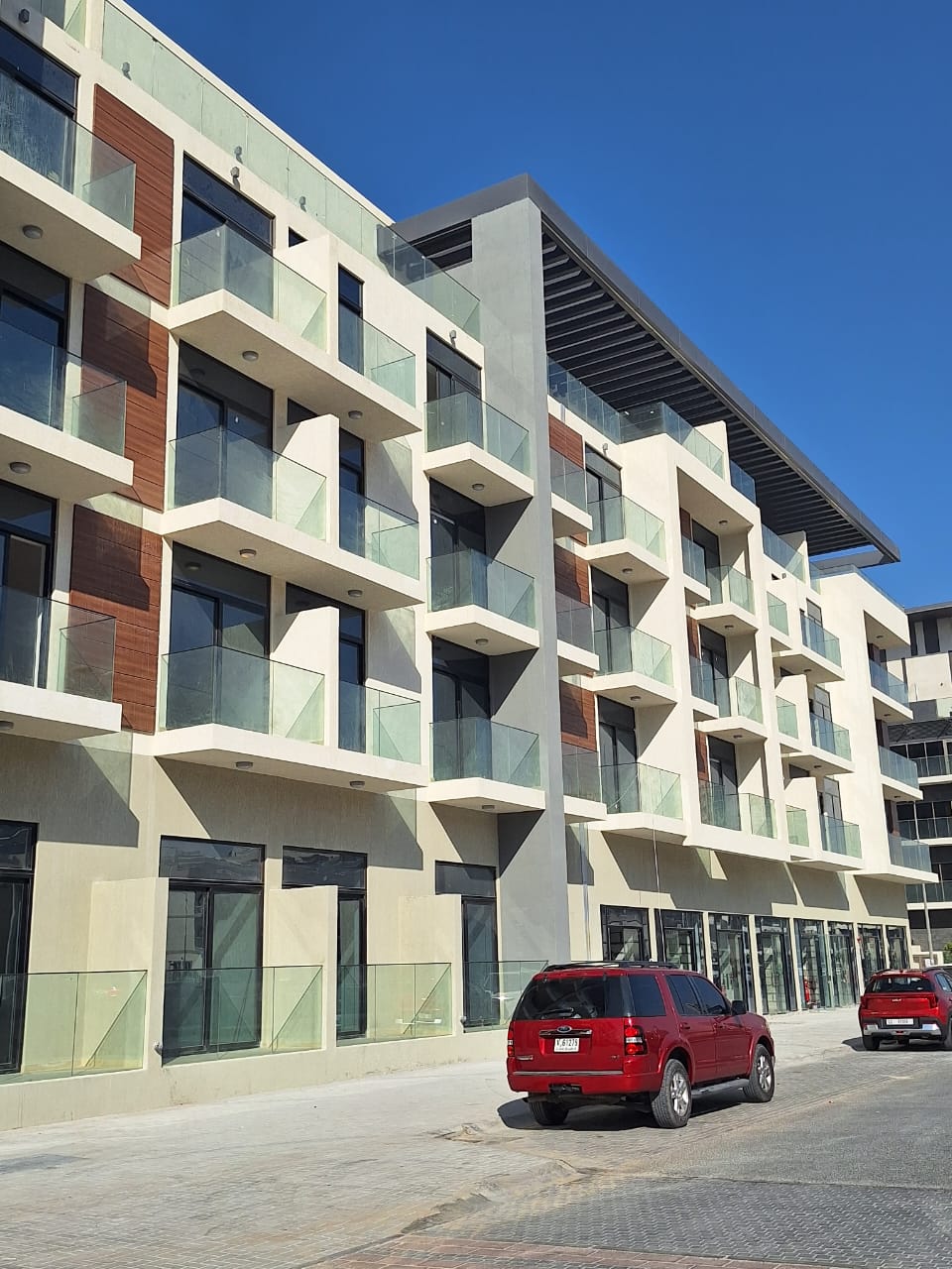 Façade and glazing project by Wehdet Al Ebdaa